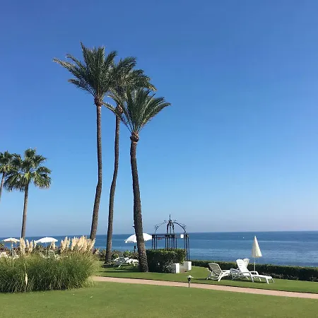 Lägenhet Modern Beautiful & Tranquil Spacious Estepona