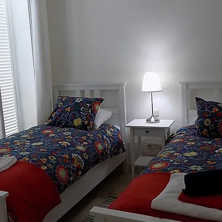 Apartament Modern Beautiful & Tranquil Spacious *
