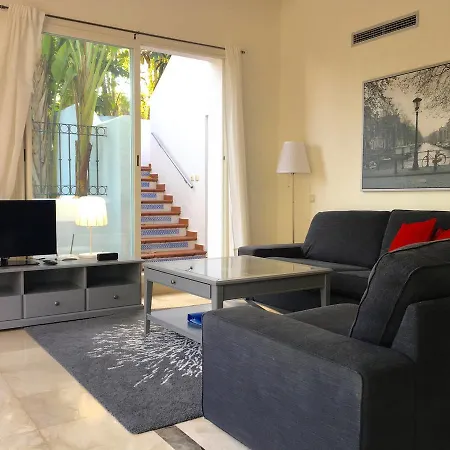 Modern Beautiful & Tranquil Spacious Apartament Estepona